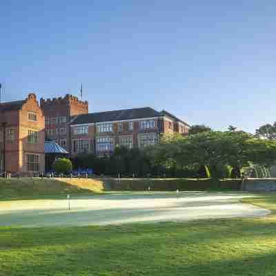 Hanbury Manor Marriott Hotel & Country Club Hotel Exterior