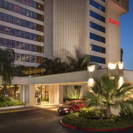 Houston Marriott Westchase Отели рядом с достопримечательностью «Мемориал Сити»
