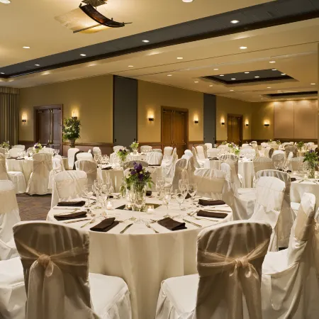 Kimpton RIVERPLACE HOTEL by IHG