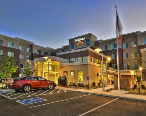 Residence Inn Omaha Aksarben Village Các khách sạn gần Nhà thi đấu Baxter