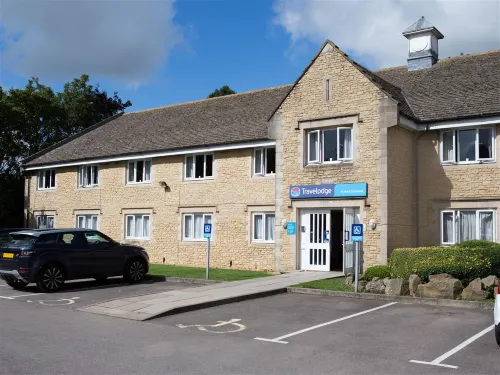Travelodge Burford Cotswolds Hotel Hotels in Shipton under Wychwood