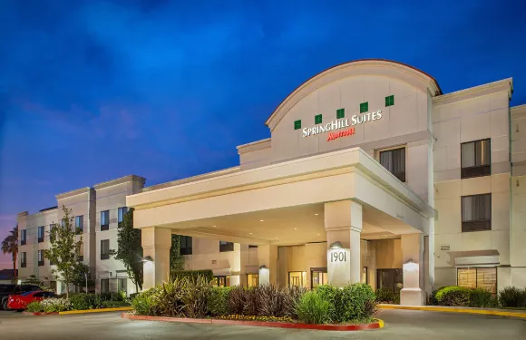 莫德斯託萬豪SpringHill酒店