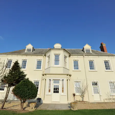 Moonfleet Manor - A Luxury Family Hotel