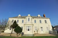 Moonfleet Manor - A Luxury Family Hotel