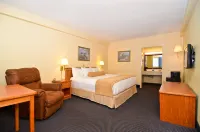 رد كاربت إن فنادق في Bridgeport