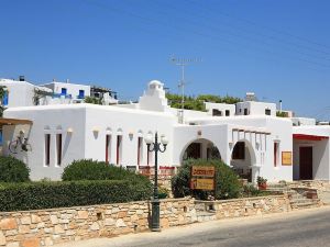 Drios Paros Luxury Hotel