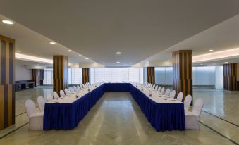 Four Points by Sheraton Vadodara