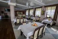 Hotel Rytwiany Nowy Dworek Hotels in Rytwiany