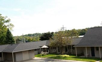 Boyne City Motel