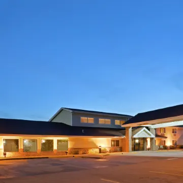 AmericInn by Wyndham Willmar
