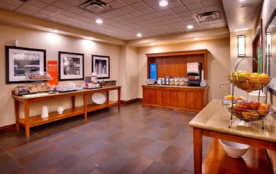 Hampton Inn & Suites Pocatello
