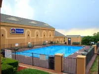 Best Western Coachlight Hotels in Saint James