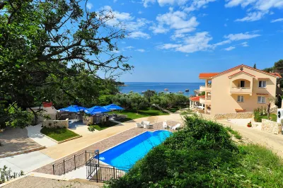 Lastura Aparthotel & Mobile Homes Các khách sạn ở Lun