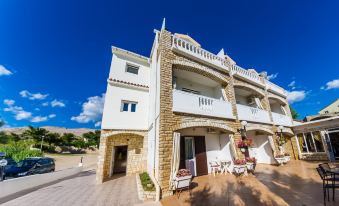Hotel Tony - Housity