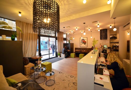 3. 가든 호텔 자그..