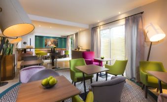 Hotel Acanthe - Boulogne Billancourt