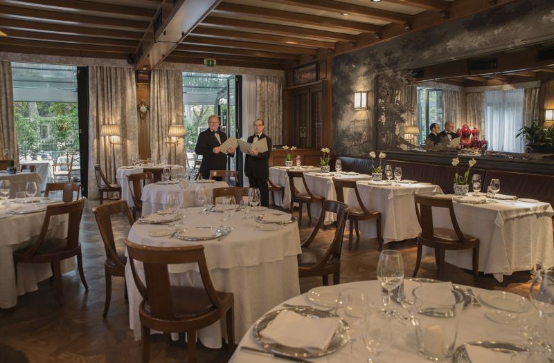 Hotel De La Ville Monza Small Luxury Hotels Of The World Monza Updated 2021 Price Reviews Trip Com