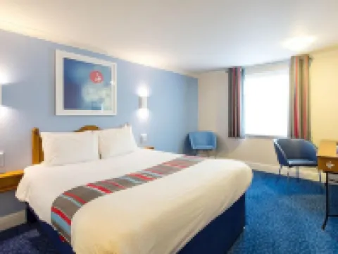 Travelodge Cardiff Airport Hotels in Barry