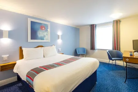 Travelodge Cardiff Airport
