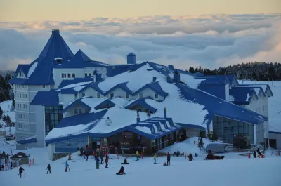 Bof Hotels Uludağ Ski&Luxury Resort All Inclusive Hôtels à proximité de : Cable car station