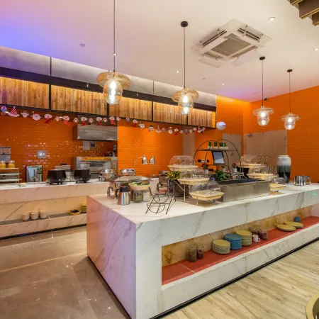 Suning Yayue Hotel (Nanjing Hexi Wanda Plaza Suning Huigu)