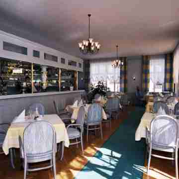 Hotel Xenia Dining/Meeting Rooms