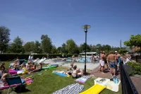 EuroParcs Buitenhuizen فنادق في Velsen-Zuid