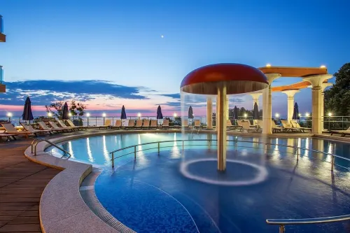 Astera Hotel & Spa with Free Private Beach Hotels in Zlatni pjasătsi
