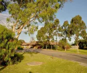 Sanctuary Inn on Westernport Hotels in Balnarring