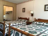 Parkway Inn