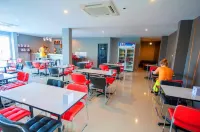 Dwella Suvarnabhumi Hotels in Bang Phli