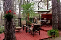 Brydan Suites - Mountain view