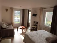 Hôtel Restaurant Le Lachens Hotel di Komune di departemen Alpes-Maritimes