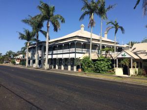 The Waterloo Bay Hotel