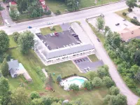 Briarcliff Motel Hotels in Hale's Location
