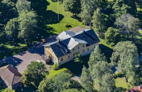 朗詩唐布魯克酒店