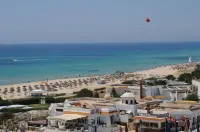 Hotel Tunisian Village فنادق في نابل