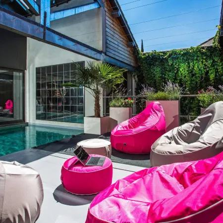 Be Loft B&B Pool & Spa