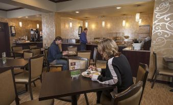 Service Plus Inns and Suites