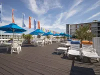 The Spinnaker Hotels near Old Pro Golf