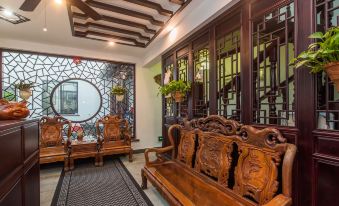 Zhuxing Yaju Hostel