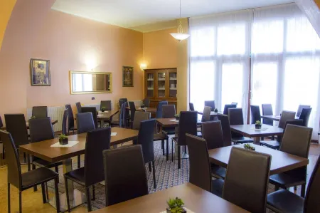 Albergo Cappello e Cadore Отели рядом с достопримечательностью «Cirvoi punto panoramico»