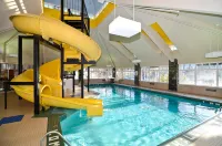 Pocaterra Inn and Waterslide - Family