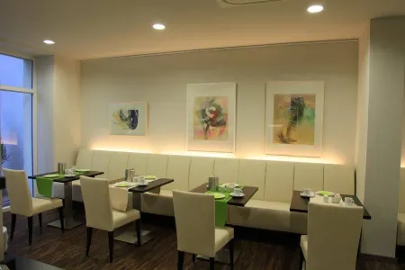 Art Hotel Lauterbach Отели в г. Кайзерслаутерн