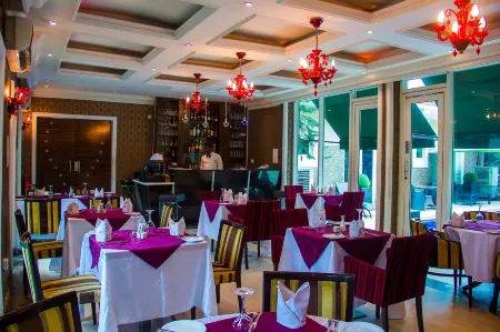 Villa Angelia Hotels, Ikoyi Отели рядом с достопримечательностью «Остров Лагос»