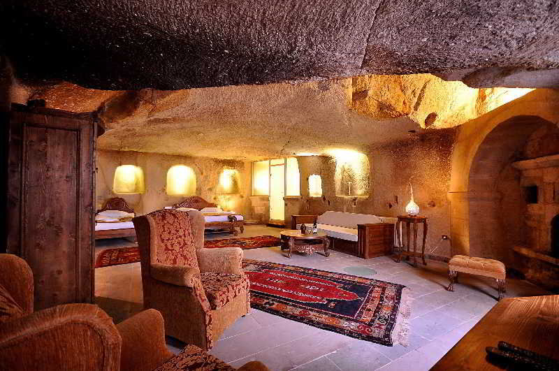 Has Cave Konak