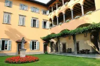 Hotel Sebino Hotels in Grumello del Monte