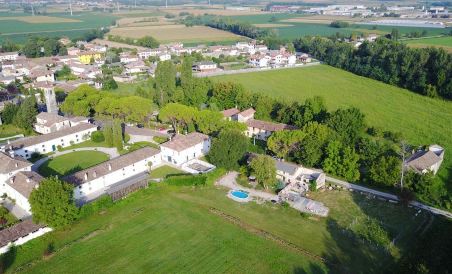 B&B 23 - Housity