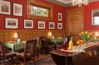 Lang House on Main Street Bed & Breakfast - breakfast