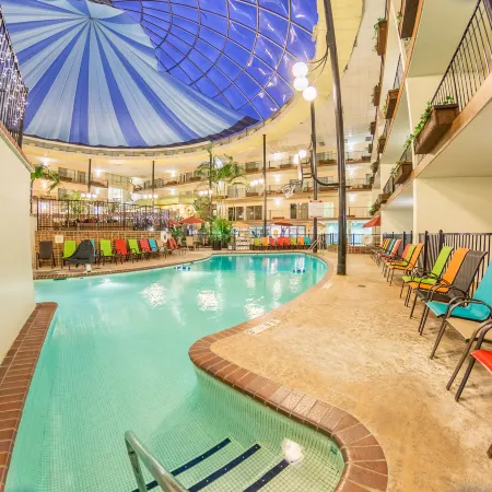Holiday Inn DES MOINES-AIRPORT/CONF CENTER by IHG